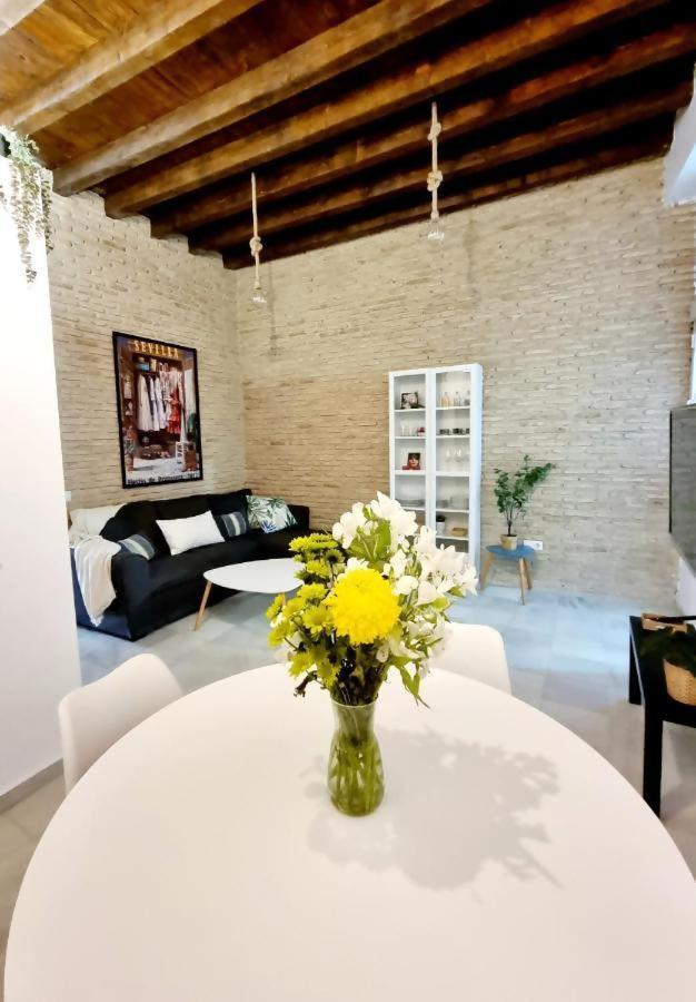 Hostfy Mercado De Triana * Seville